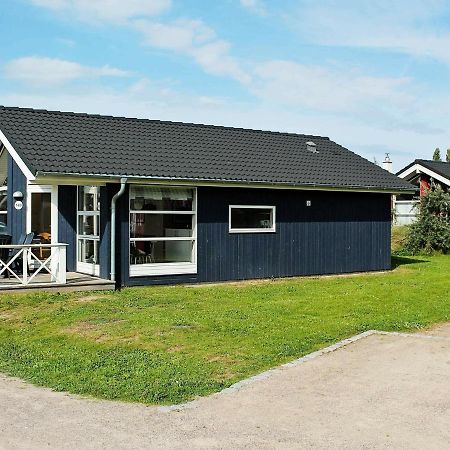 6 Person Holiday Home In Gro Enbrode Grossenbrode Room photo